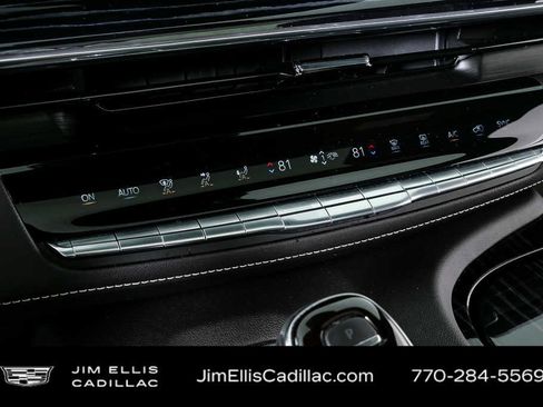 Used 2021 Cadillac Escalade Sport w/ Driver Assist Tech Package image 20