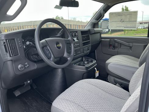 New 2025 Chevrolet Express 2500 w/ Driver Convenience Package RWD image 11