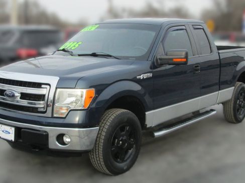 Used 2014 Ford F150 XLT w/ Equipment Group 301A Mid image 2