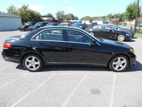 Used 2014 Mercedes-Benz E 350 4MATIC Sedan w/ Premium 1 Package image 7