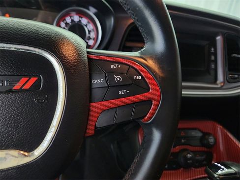 Used 2016 Dodge Challenger R/T image 26