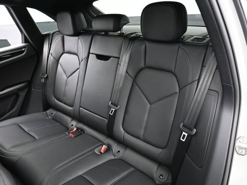 New 2026 Porsche Macan AWD/4WD image 23
