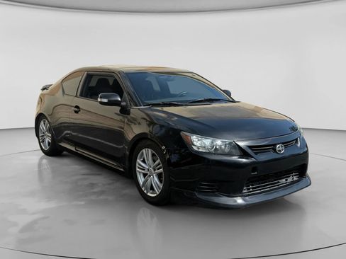 Used 2012 Scion tC FWD image 7