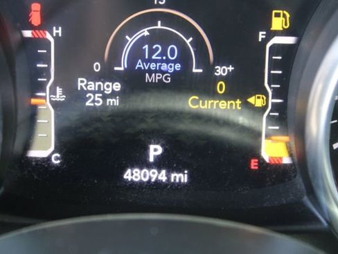 Used 2022 Jeep Wrangler Unlimited Sport AWD/4WD image 19