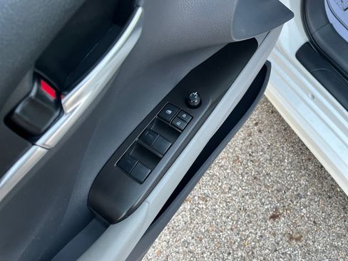 Certified 2023 Toyota Camry SE image 12