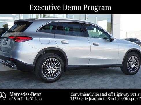 Used 2026 Mercedes-Benz GLC 300 image 8