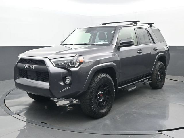 Used 2021 Toyota 4Runner SR5 AWD/4WD image 23