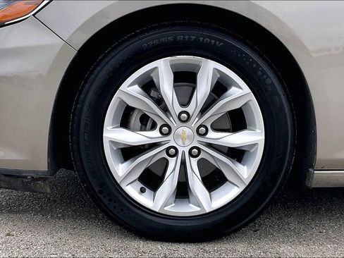 Used 2023 Chevrolet Malibu LT FWD image 35