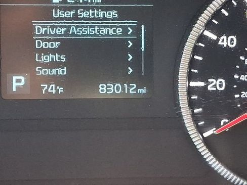 Used 2021 Kia Telluride S FWD image 23