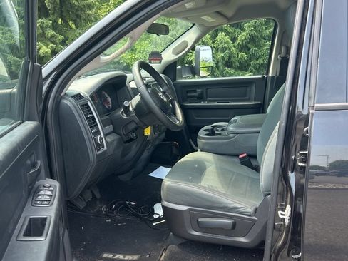 Used 2016 RAM 1500 Express AWD/4WD image 5