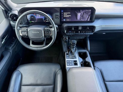 Used 2024 Toyota Land Cruiser image 26