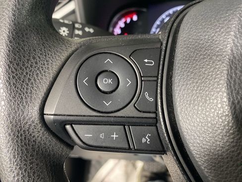 Used 2024 Toyota RAV4 LE AWD/4WD image 13