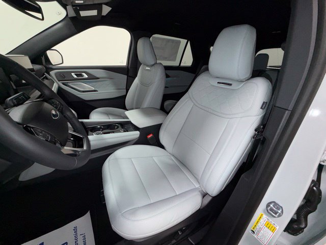 New 2027 Ford Explorer Platinum w/ LUX Leather Package AWD/4WD image 13