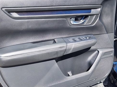 Used 2025 Honda CR-V EX image 19