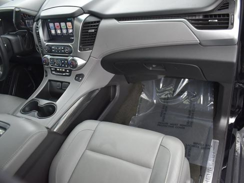 Used 2015 Chevrolet Tahoe LT AWD/4WD image 32