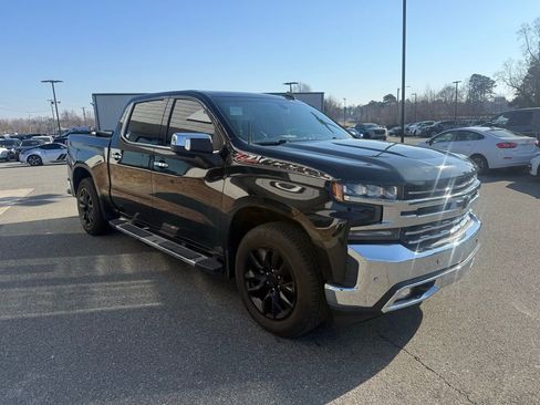 Used 2019 Chevrolet Silverado 1500 LTZ image 9