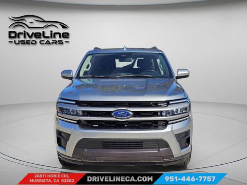 Used 2024 Ford Expedition XLT image 3