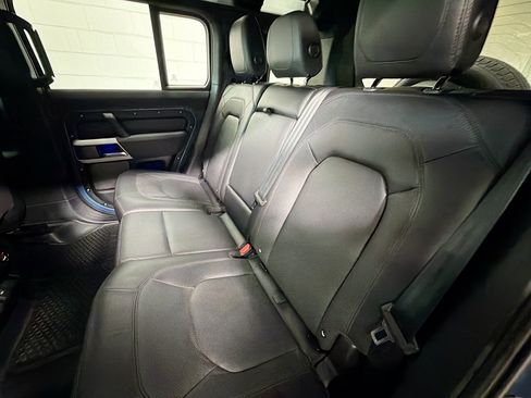 Used 2023 Land Rover Defender 110 S AWD/4WD image 19