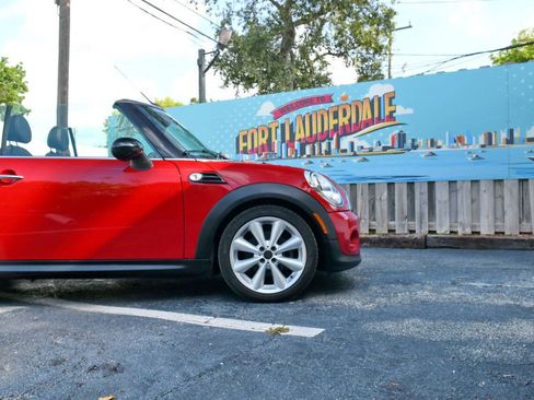 Used 2015 MINI Cooper Convertible w/ Sport Package FWD image 31