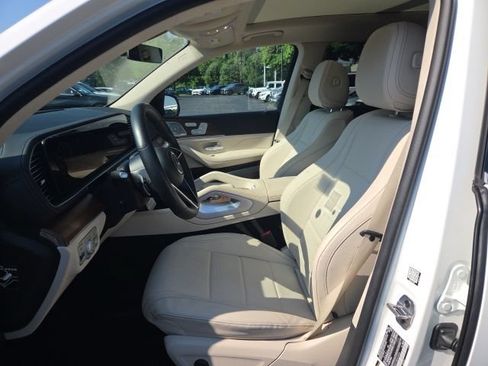 Used 2026 Mercedes-Benz GLS 450 4MATIC image 7