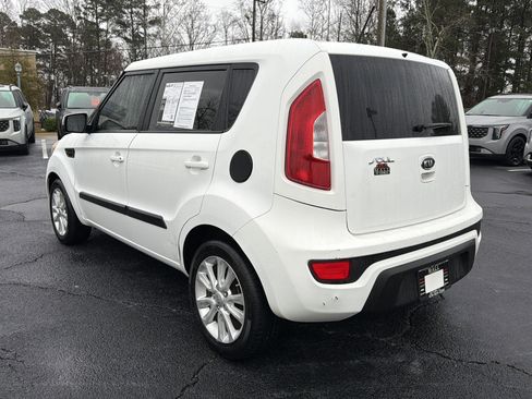 Used 2012 Kia Soul + image 5