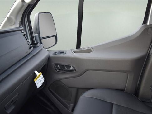 New 2026 Ford Transit 250 148 Medium Roof image 12