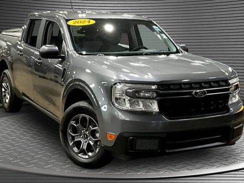 Used 2024 Ford Maverick XLT FWD image 3