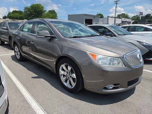 Used 2011 Buick LaCrosse CXL FWD image 1