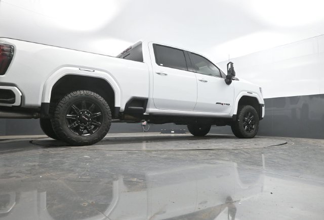 Used 2026 GMC Sierra 2500 AT4 w/ AT4 Preferred Package AWD/4WD image 47