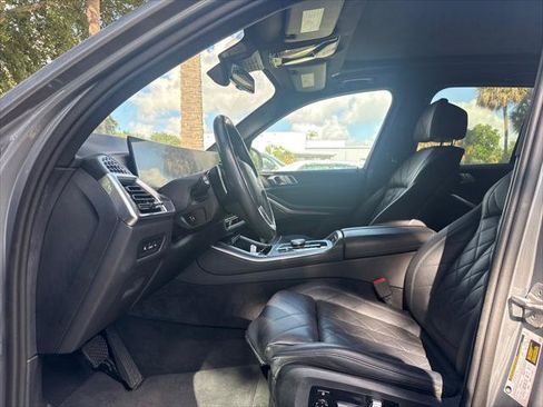 Used 2025 BMW X5 sDrive40i RWD image 13