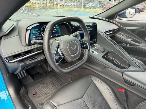 Used 2025 Chevrolet Corvette Stingray Preferred Cpe w/ Stealth Interior Trim Package RWD image 10