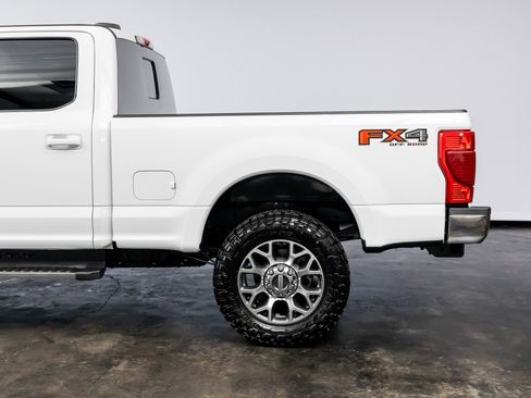 Used 2021 Ford F250 Lariat w/ Lariat Value Package image 15
