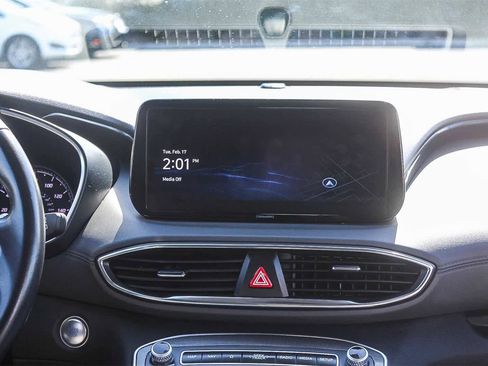 Used 2023 Hyundai Santa Fe SEL image 19