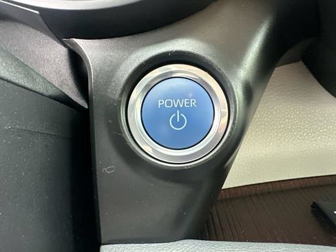 Used 2024 Toyota Sienna LE w/ LE Plus Package AWD/4WD image 31