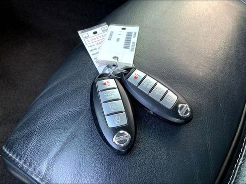 Used 2011 Nissan Maxima 3.5 SV w/ Sport Pkg image 10