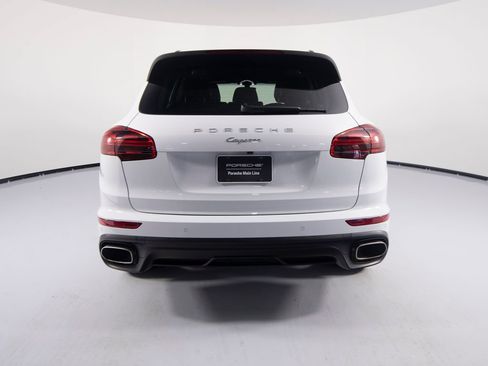 Certified 2017 Porsche Cayenne AWD/4WD image 9