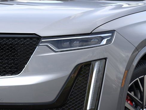 New 2025 Cadillac XT6 Sport w/ Technology Package image 10