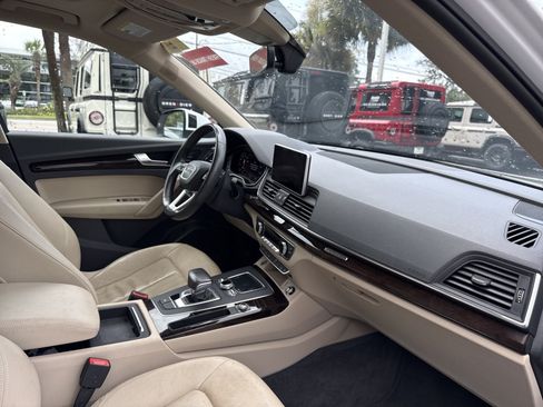 Used 2018 Audi Q5 2.0T Premium Plus w/ Premium Plus Package AWD/4WD image 33