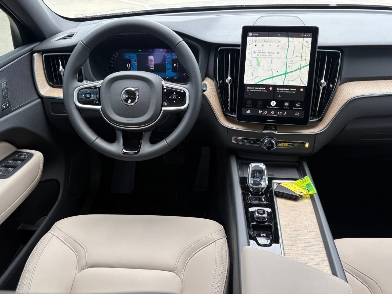 New 2026 Volvo XC60 B5 Core w/ Protection Package Premier AWD/4WD image 12