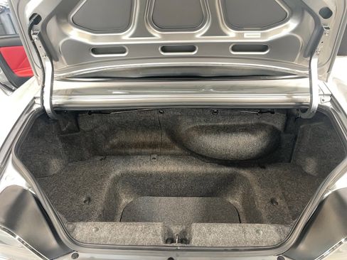 Used 2001 Honda S2000 image 16