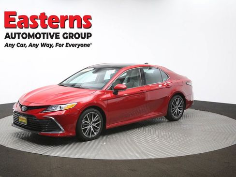 Used 2023 Toyota Camry XLE w/ Navigation Package FWD image 59