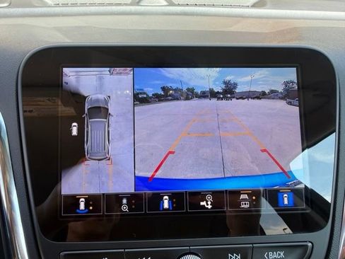 Used 2024 Chevrolet Equinox LT AWD/4WD image 30