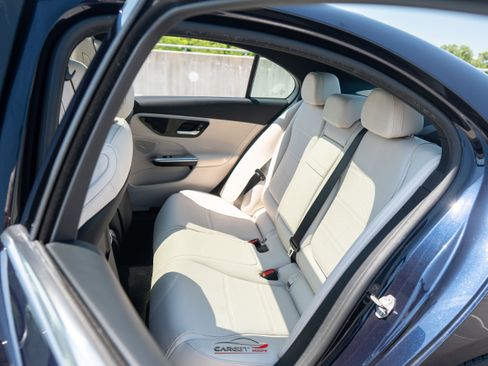 Used 2022 Mercedes-Benz C 300 4MATIC Sedan w/ Exclusive Trim Package image 20