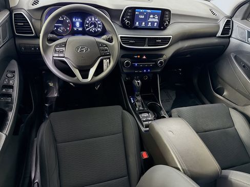 Used 2019 Hyundai Tucson SE image 17