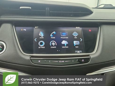 Used 2017 Cadillac XT5 Luxury w/ Driver Awareness Package image 24