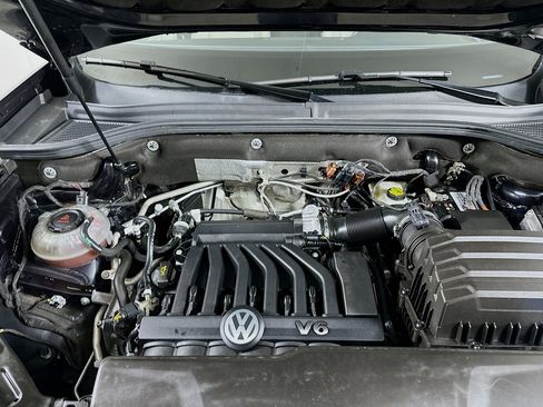 Used 2023 Volkswagen Atlas SE image 34