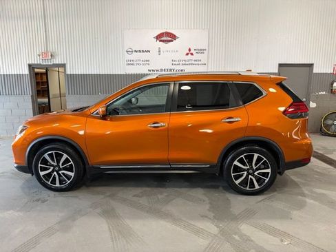 Certified 2017 Nissan Rogue SL w/ SL Premium Package AWD/4WD image 7