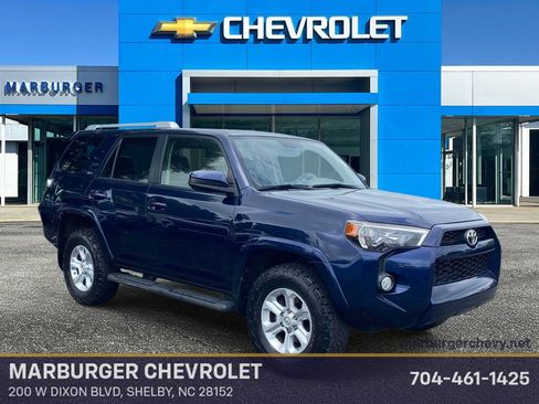 Used 2016 Toyota 4Runner SR5 AWD/4WD image 1