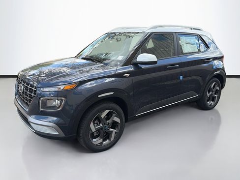 New 2026 Hyundai Venue SEL image 7