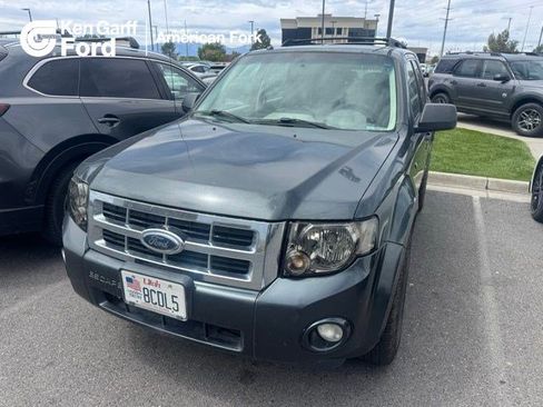 Used 2008 Ford Escape XLT image 1